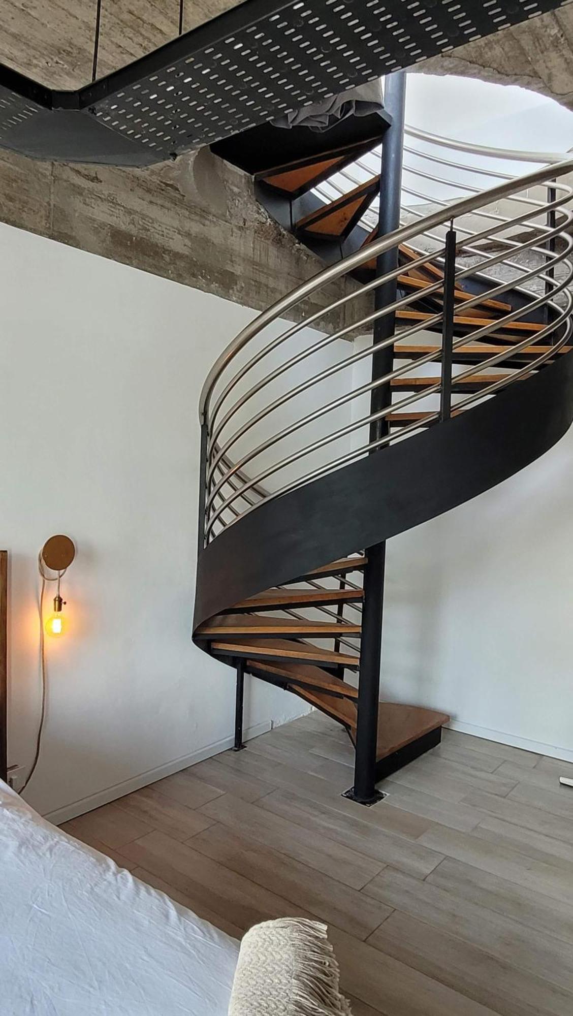 La Belle San Isidro Lofts